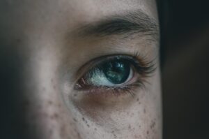 子どもの視力低下を防ぐためのサプリは本当に効果的？