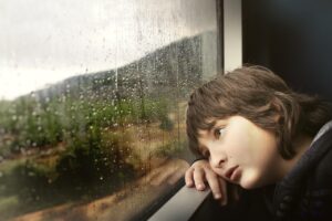 子どもの近視をセルフチェックする方法は？